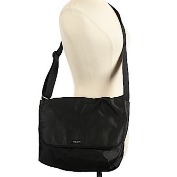Kate Spade ♠️ Nylon Messenger bag
